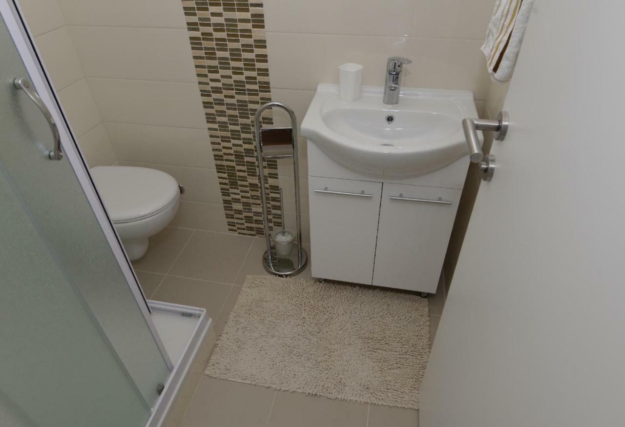 מאקרסקה Villa Jelena מראה חיצוני תמונה