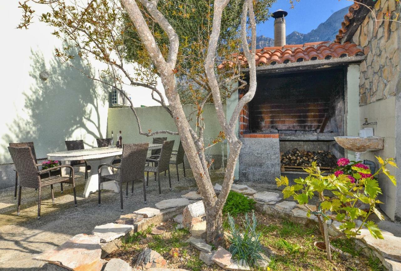 מאקרסקה Villa Jelena מראה חיצוני תמונה