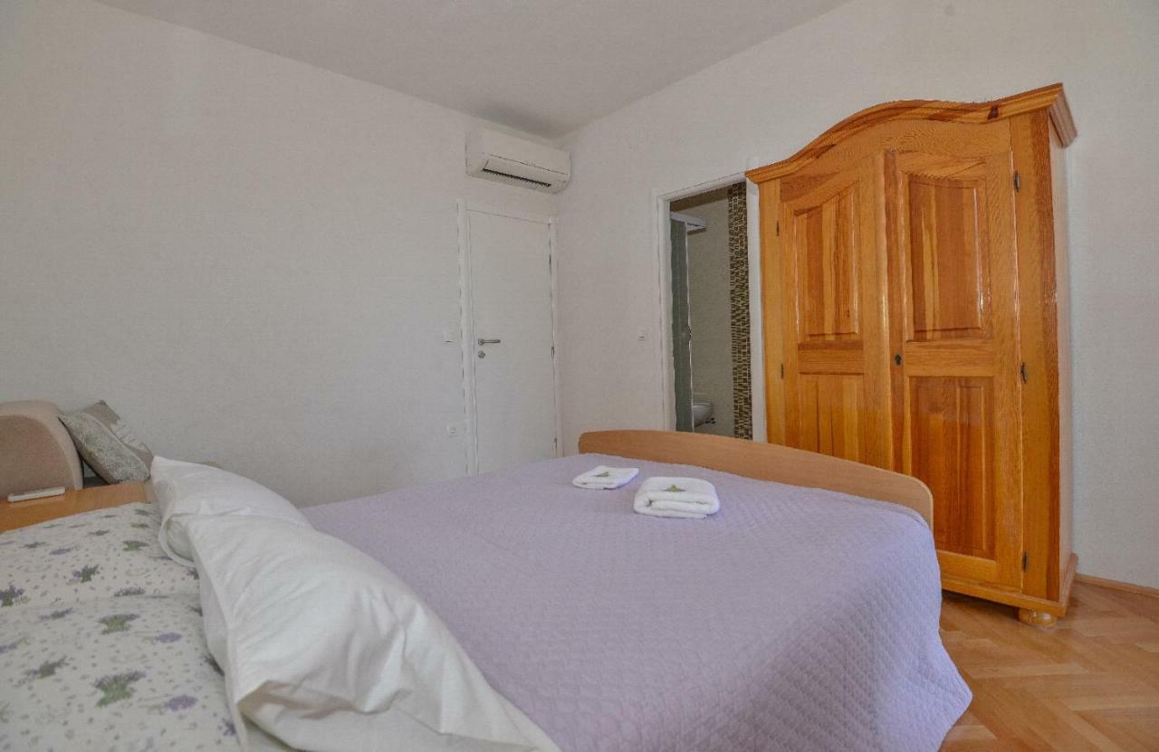 מאקרסקה Villa Jelena מראה חיצוני תמונה