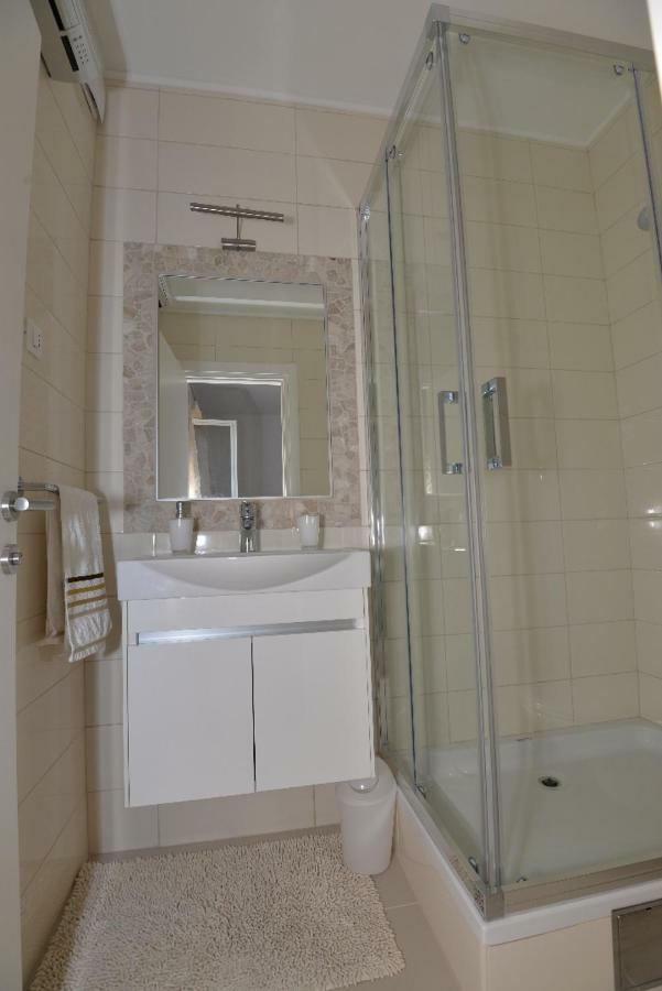מאקרסקה Villa Jelena מראה חיצוני תמונה